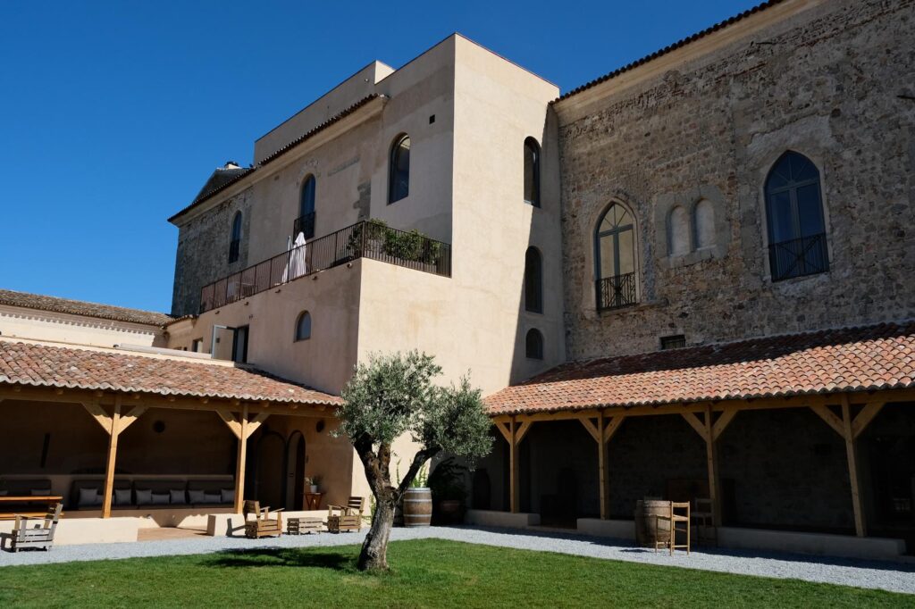Pottery, Wine, and Cork: A Day of Crafting Traditions in Évora