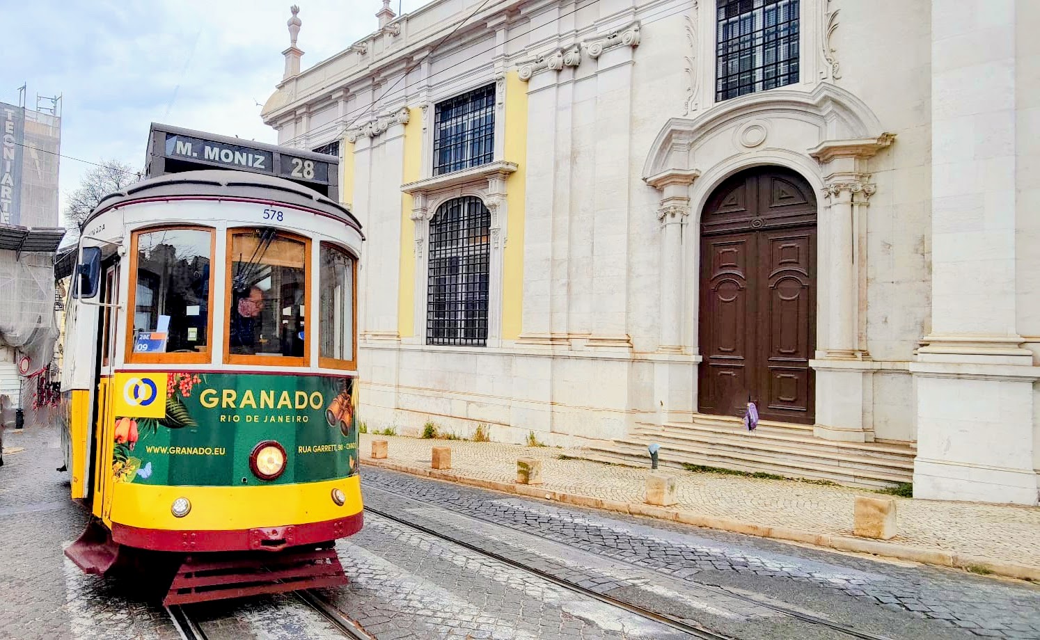 LisboaEssence of the City: Lisbon Walking Tour