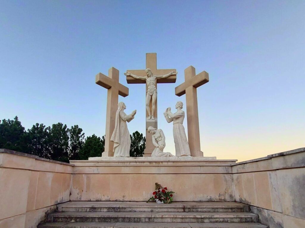 Divine Footsteps: Fátima Walking Tour